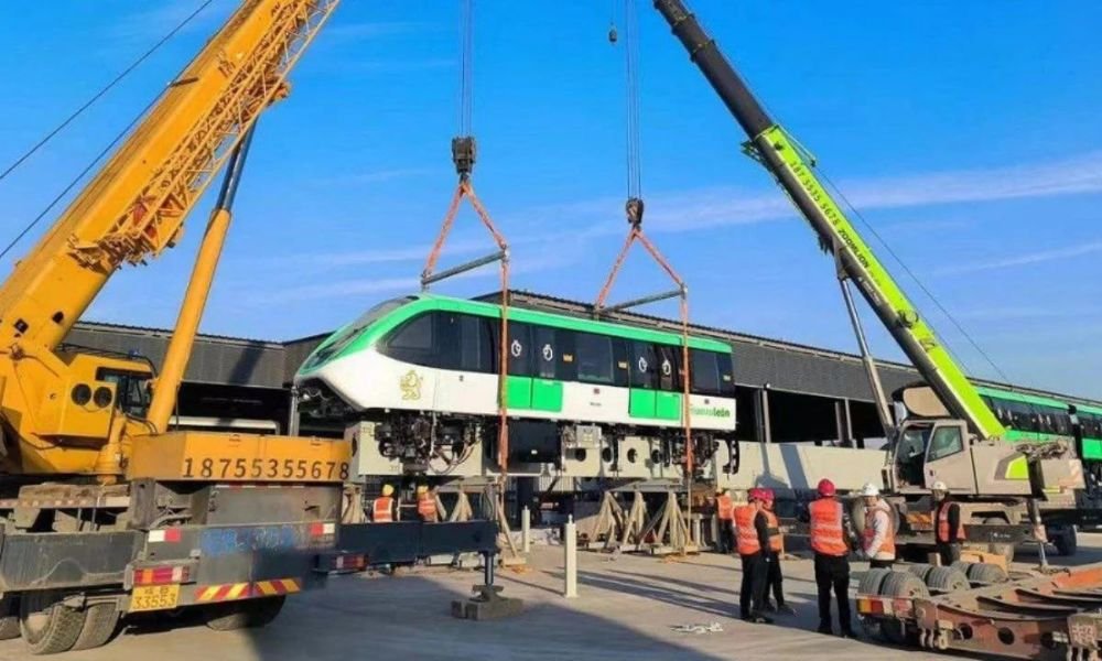 Exhibición de vagones destinados a líneas 4 y 6 del metro en el Festival Pa’l Norte 2024