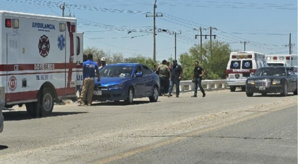 Accidente vial en puente Morelos-Allende deja varios lesionados