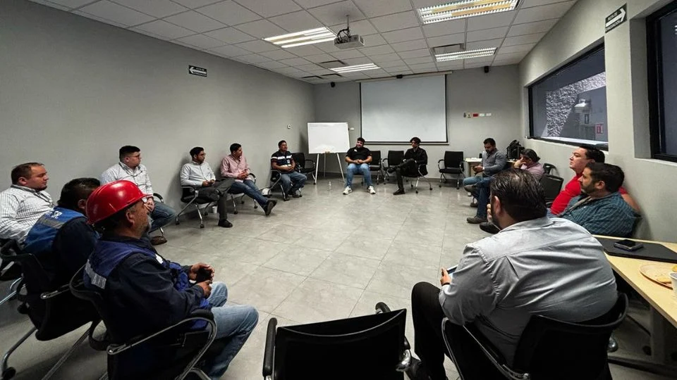 Secretaría del Trabajo de Nuevo León promueve salud emocional en padres trabajadores