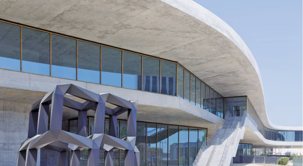 Abre nueva sede del LACMA con huella mexicana
