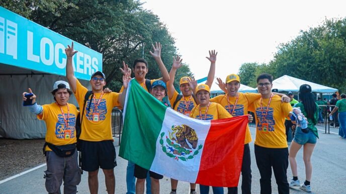 Universitarios UANL apoyan la atención turística en el Mundial FIFA 2026