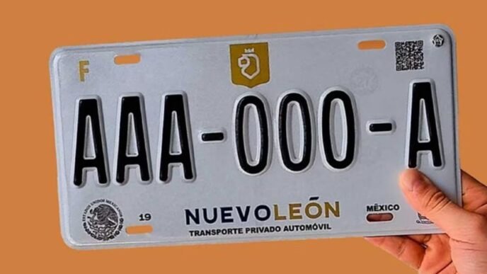 Nuevo León establece cuota única de $5,865 para regularización de autos foráneos