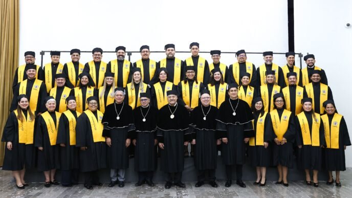 UANL reconoce a 35 investigadores destacados en ciencia y tecnología